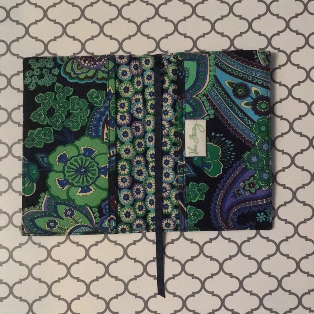 Vera Bradley Blue Rhapsody Book Cover